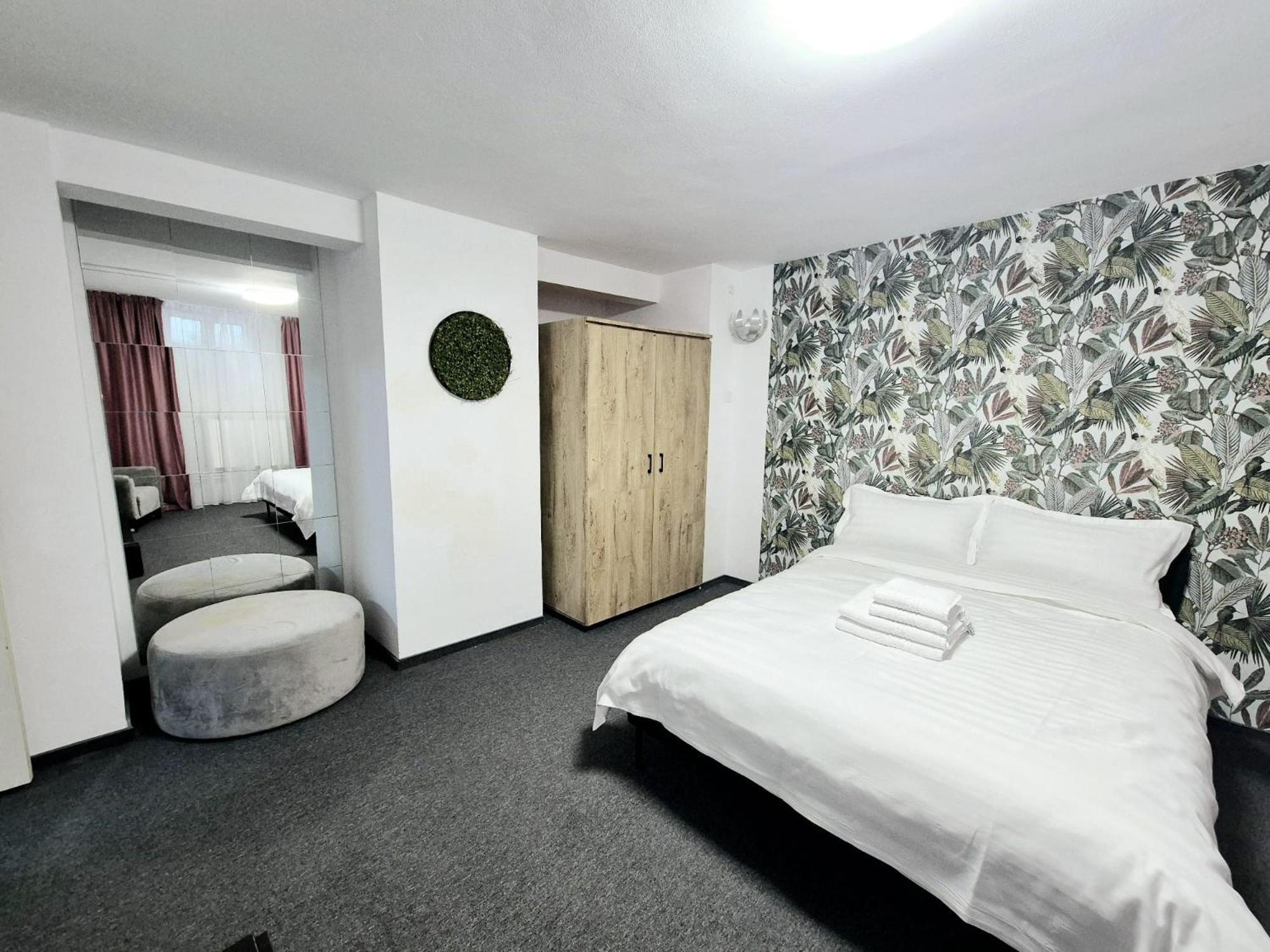 Boutique Old 8 Apartament *